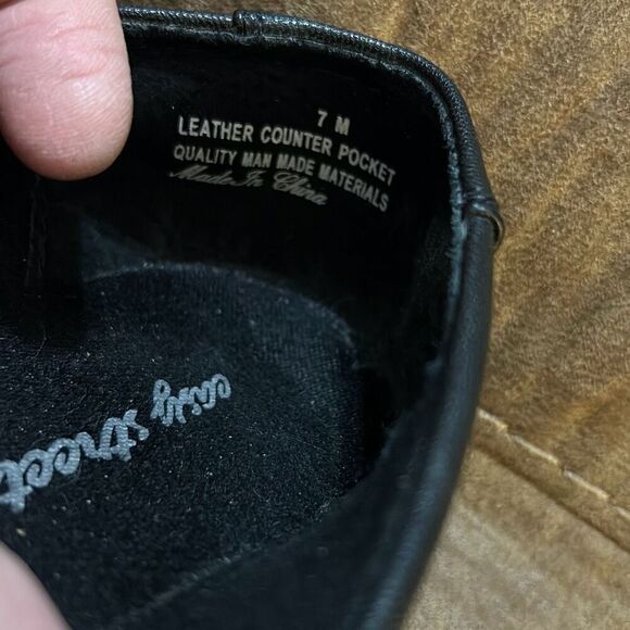 Easy Street Women's Gage Flat. Size 7. Black. EUC - Picture 7 of 10